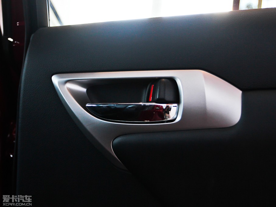 2013׿_˹CT 200h I(lng)Ȱ