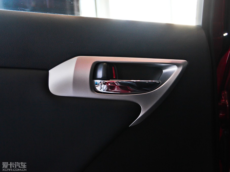 2013׿_˹CT 200h IȰ