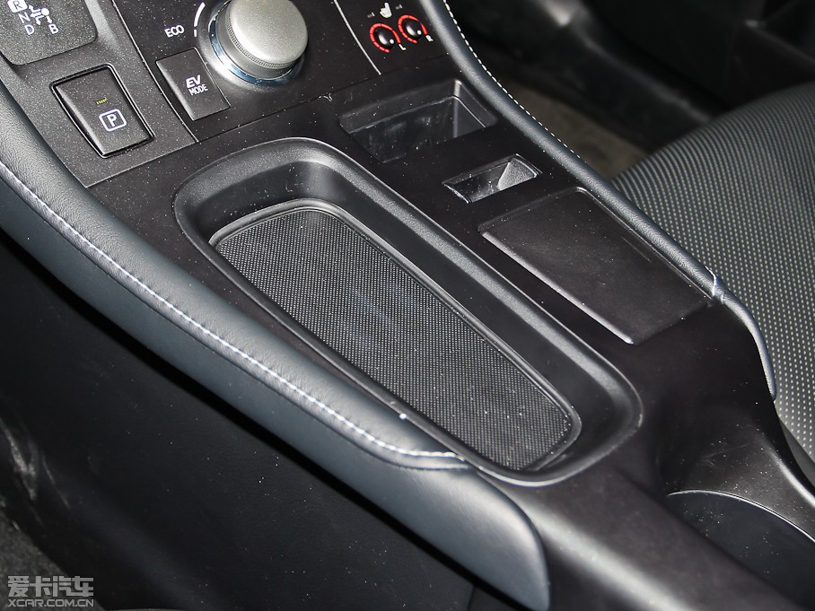 2013׿_˹CT 200h I(lng)Ȱ