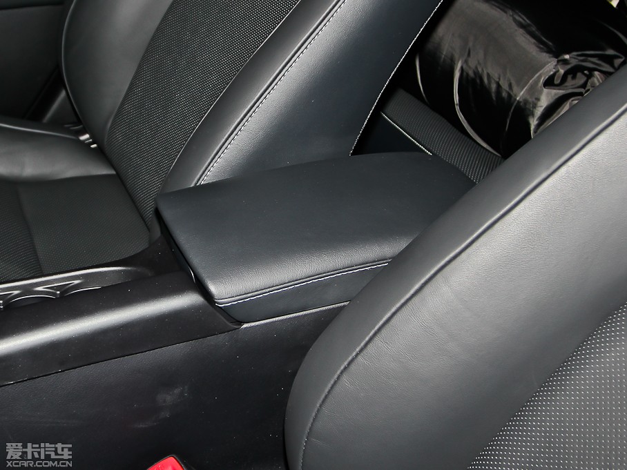 2013׿_˹CT 200h IȰ