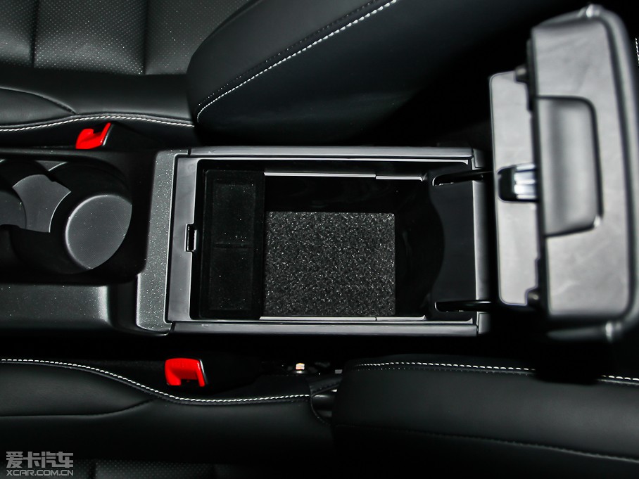 2013׿_˹CT 200h I(lng)Ȱ