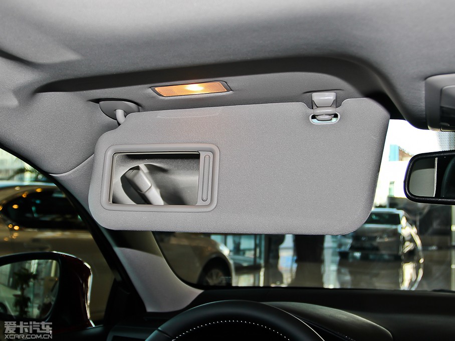 2013׿_˹CT 200h IȰ