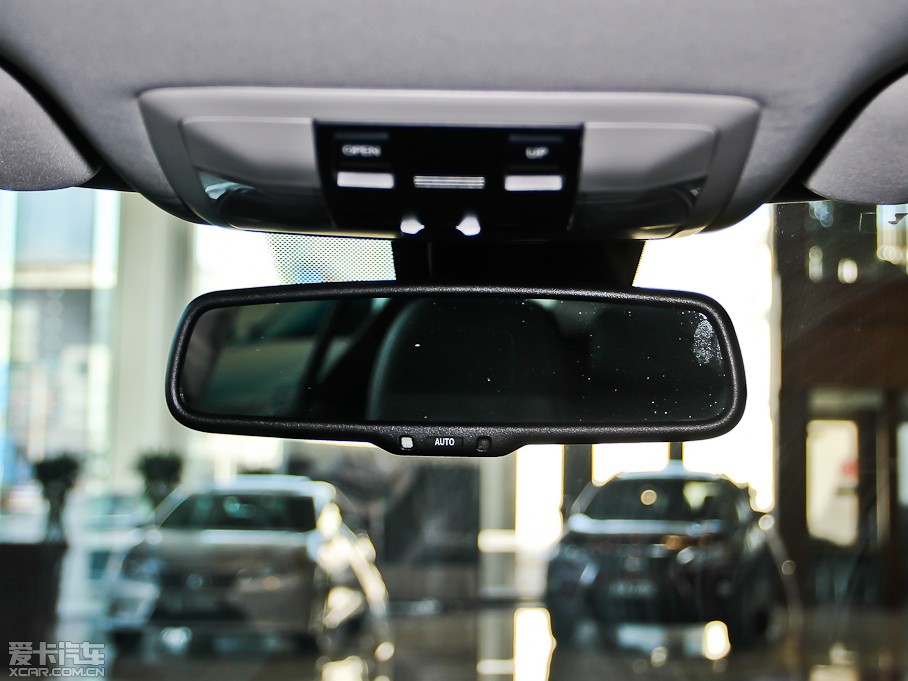 2013׿_˹CT 200h IȰ