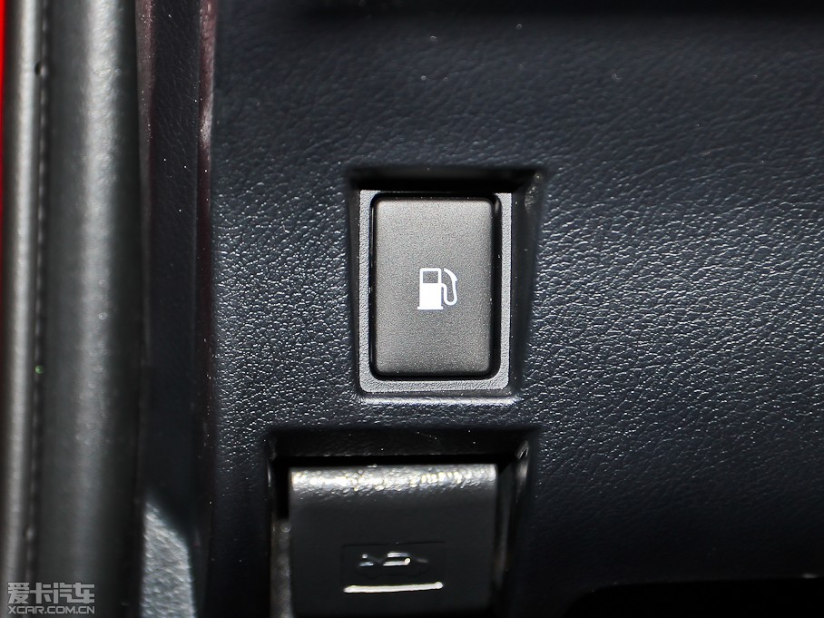 2013׿_˹CT 200h IȰ