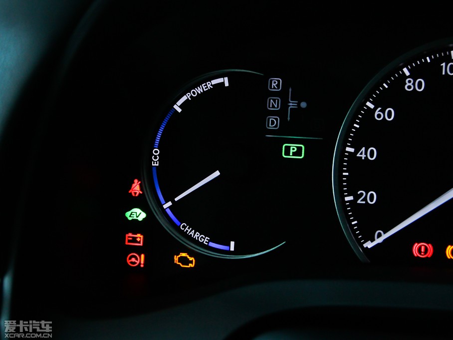 2013׿_˹CT 200h IȰ