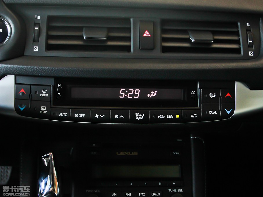 2013׿_˹CT 200h IȰ