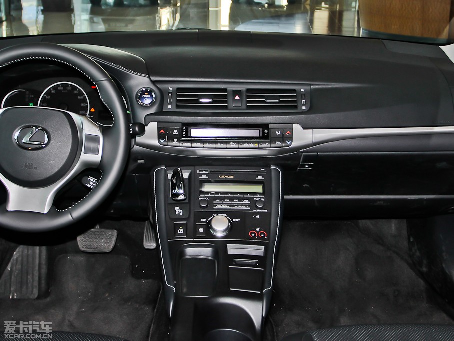 2013׿_˹CT 200h IȰ