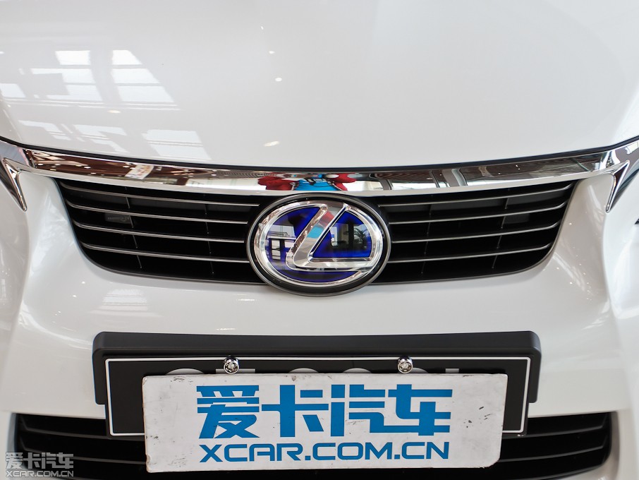 2013׿_˹CT 200h ҹTʿ