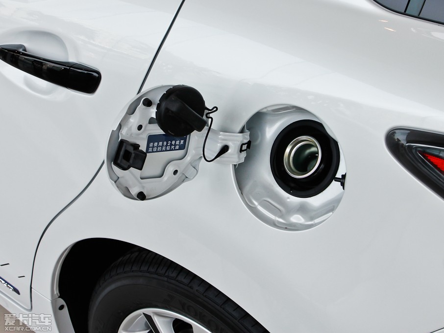 2013���׿��_˹CT 200h ��ҹ�Tʿ��