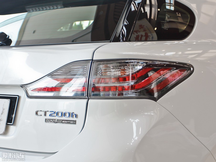 2013���׿��_˹CT 200h ��ҹ�Tʿ��