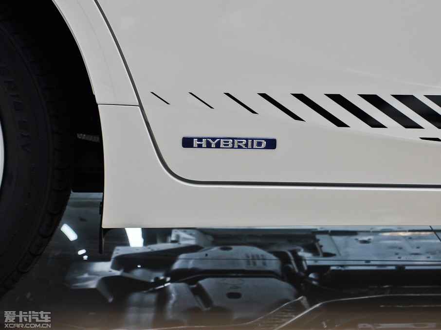 2013׿_˹CT 200h ҹTʿ