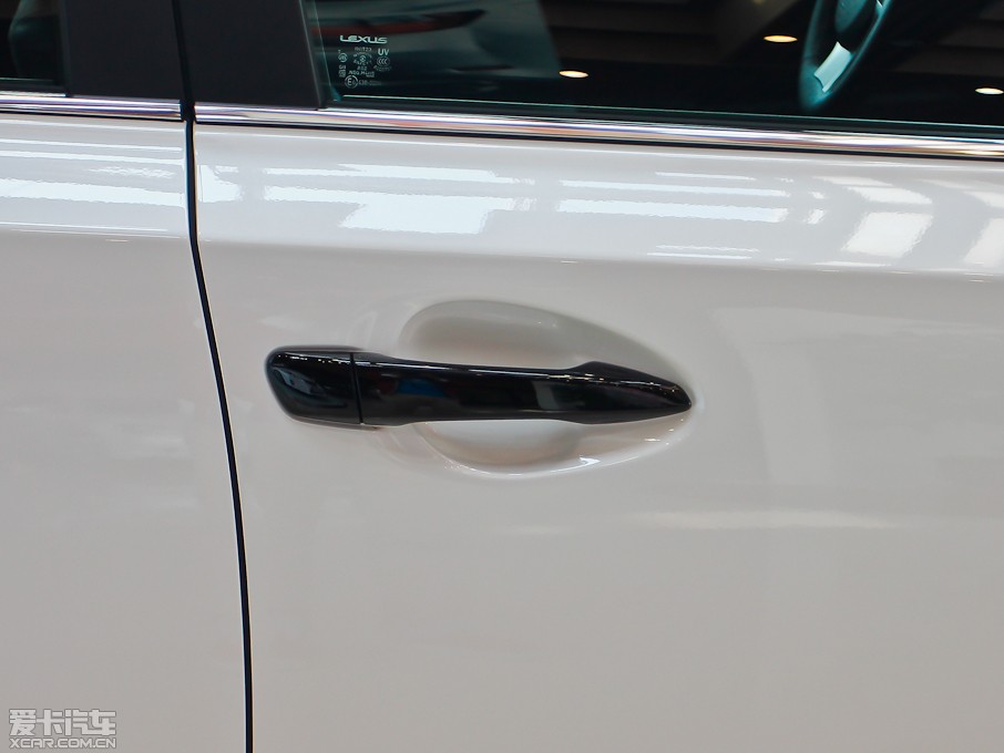 2013׿_˹CT 200h ҹTʿ