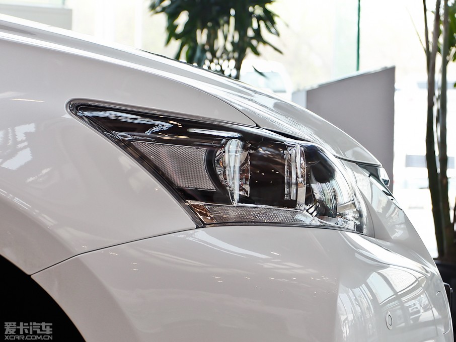 2013׿_˹CT 200h ҹTʿ