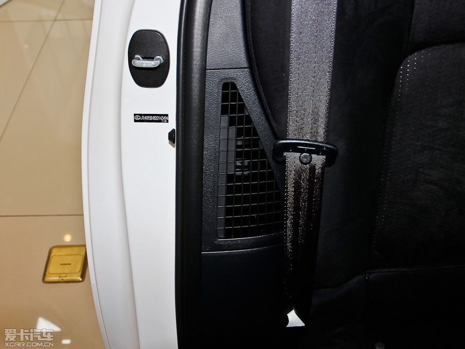 2013׿_˹CT 200h ҹTʿ