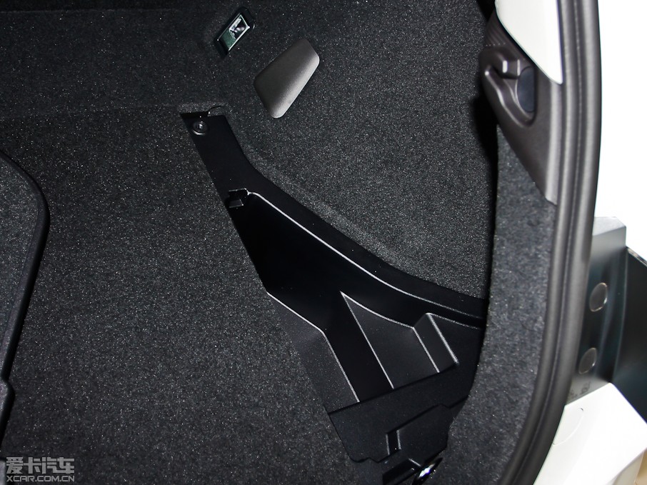 2013׿_˹CT 200h ҹTʿ