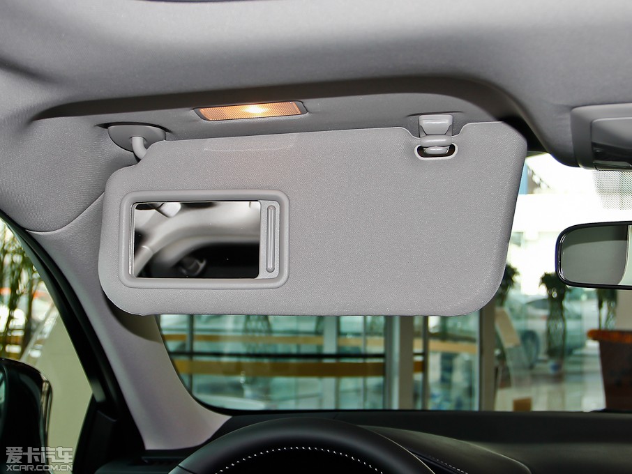 2013׿_˹CT 200h ҹTʿ