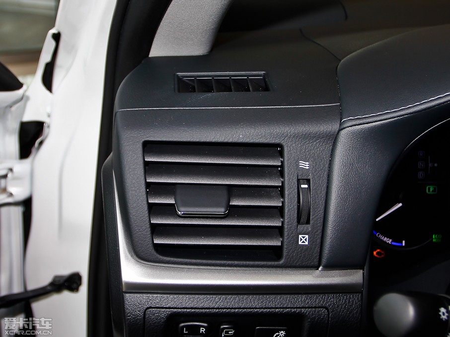 2013׿_˹CT 200h ҹTʿ