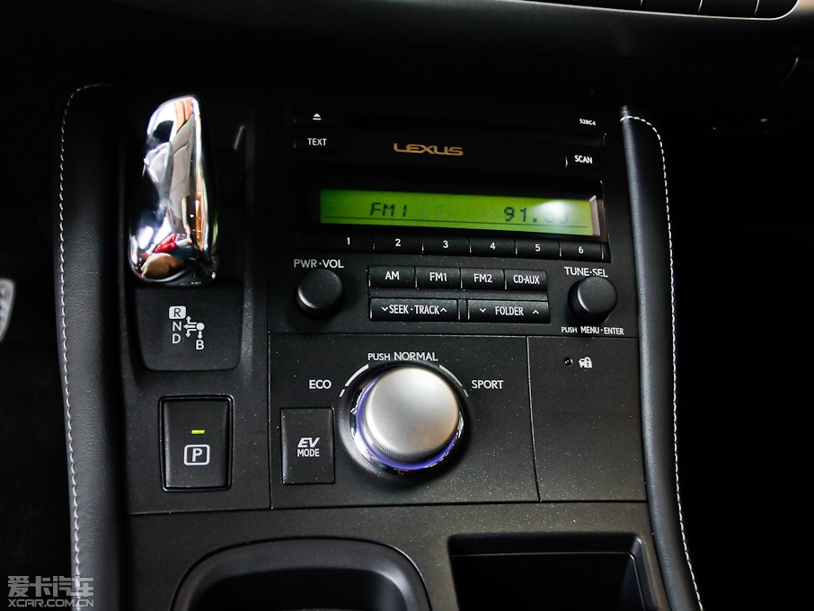 2013׿_˹CT 200h ҹTʿ