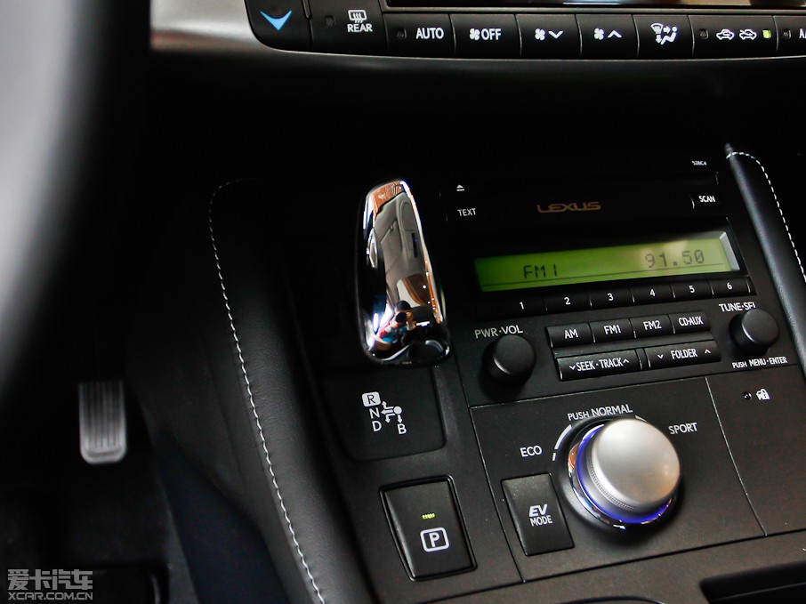 2013׿_˹CT 200h ҹTʿ