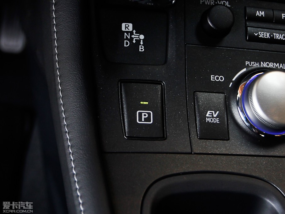 2013׿_˹CT 200h ҹTʿ