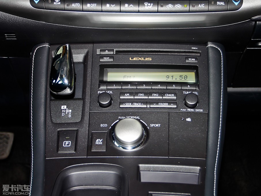 2013׿_˹CT 200h ҹTʿ