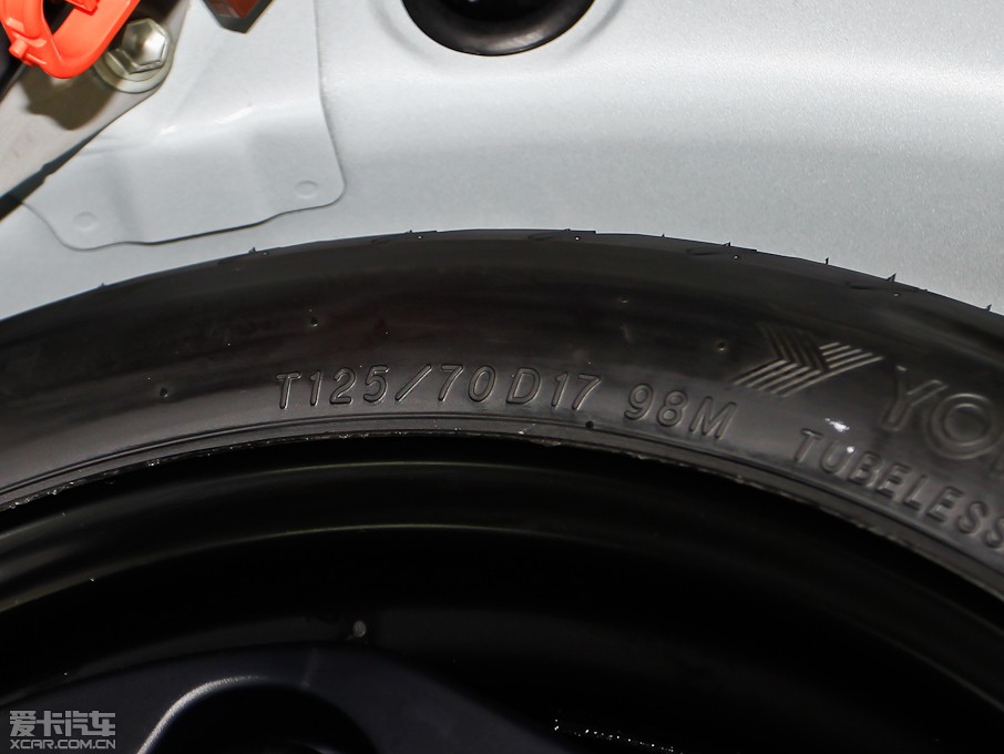 2013׿_˹CT 200h ҹTʿ