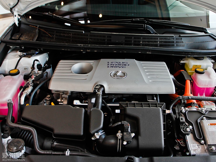 2013׿_˹CT 200h ҹTʿ