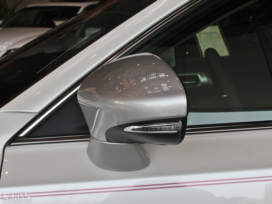 2013׿_˹CT 200h Z(y)