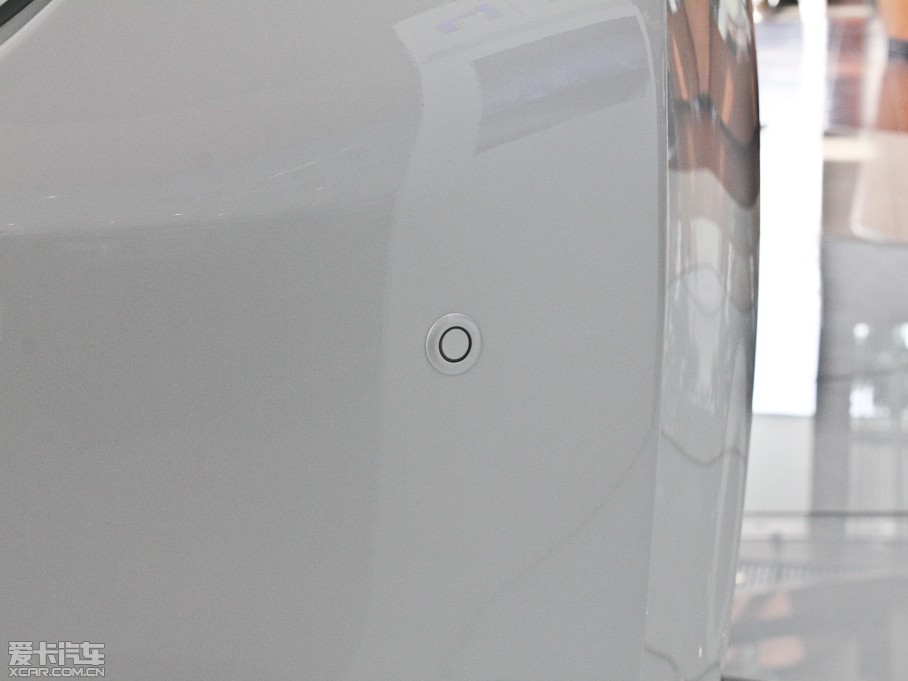 2013׿_˹CT 200h Z(y)