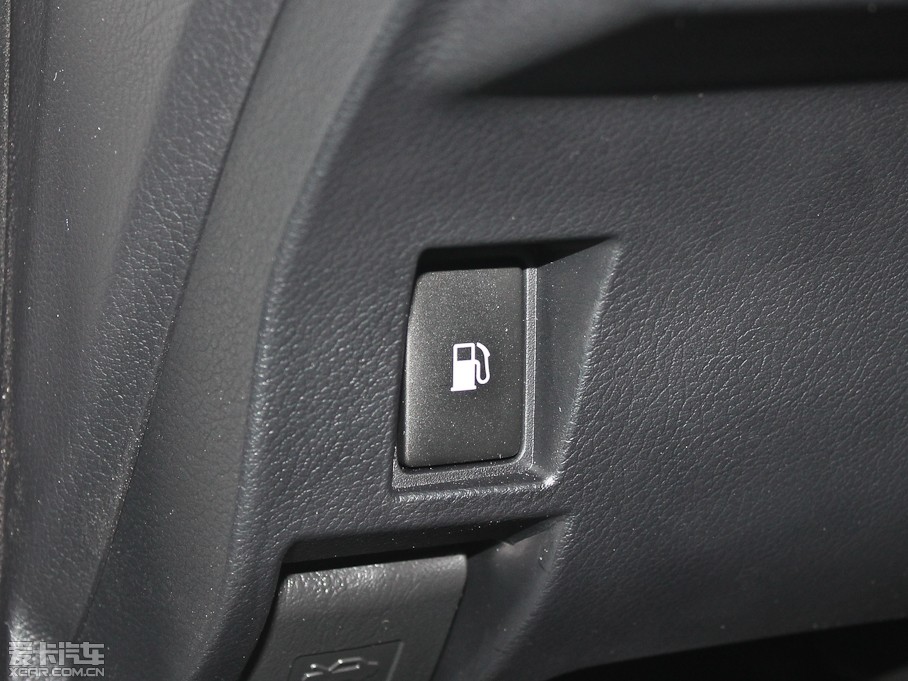 2013׿_˹CT 200h Z(y)