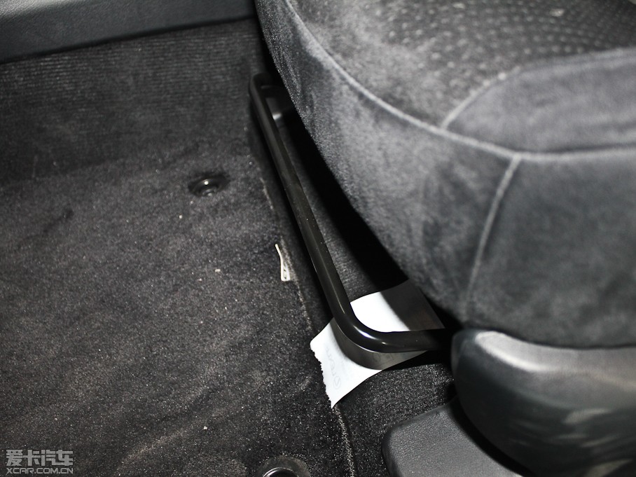 2013���׿��_˹CT 200h ���Z������