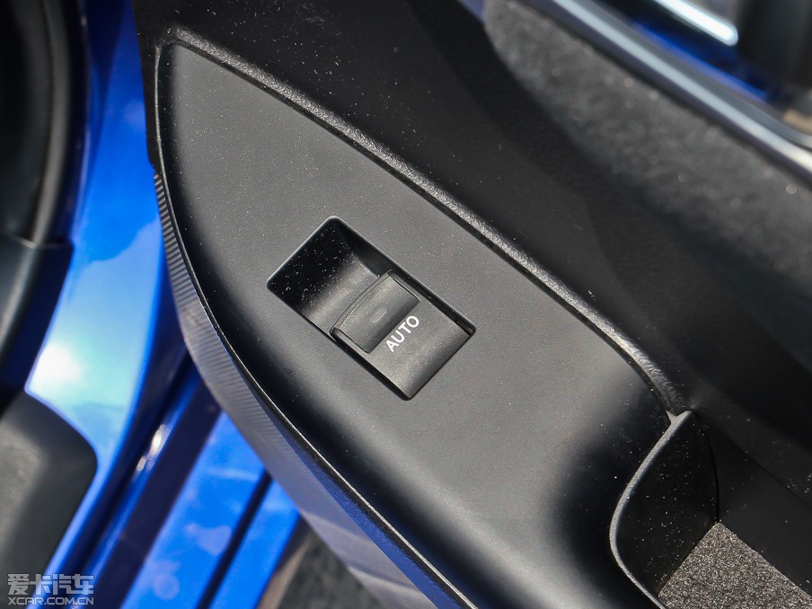 2013׿_˹CT 200h F SPORT