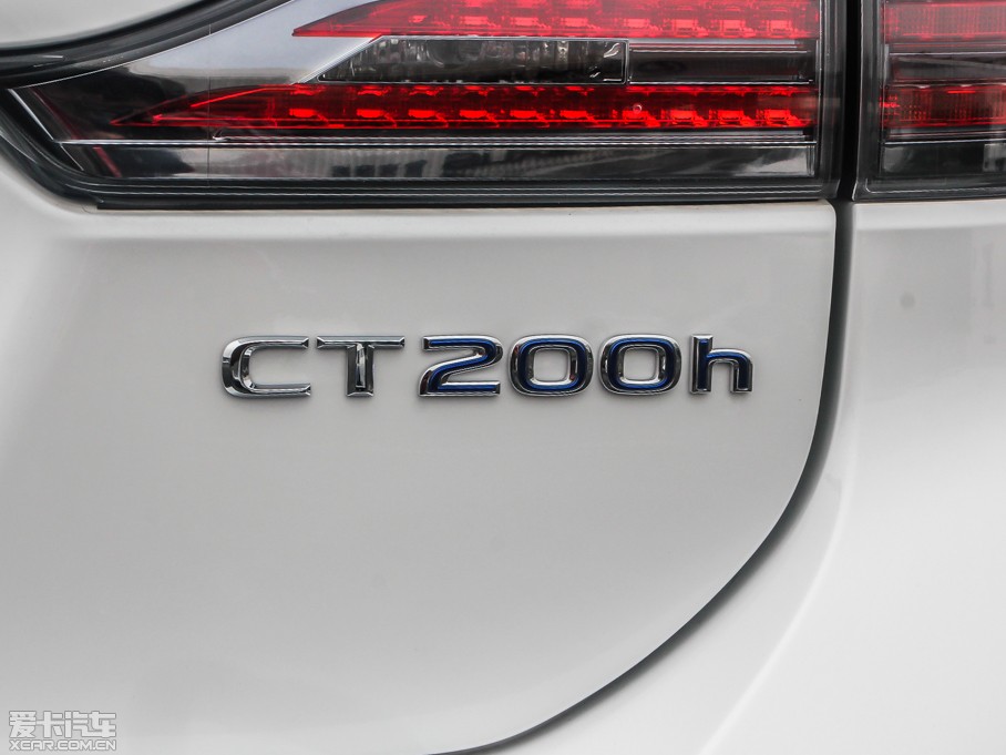 2013���׿��_˹CT 200h ���m��