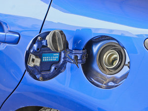 2013200h F SPORT (ji)^