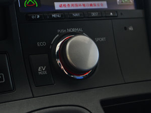 2013200h F SPORT п؅^