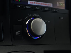 2013200h F SPORT п؅^