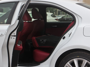 2013250 F Sport ηŵ