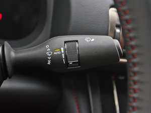 2013250 F Sport п؅^