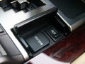 2008���׿���˹LX�п���