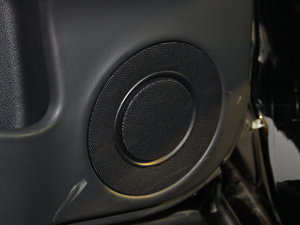 2014250 F SPORT п؅^