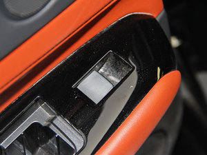 2014250 F SPORT п؅^