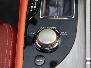 2014250 F SPORT п؅^