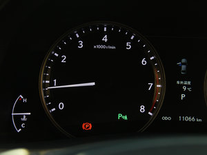 2014250 F SPORT п؅^