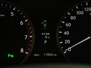 2014250 F SPORT п؅^