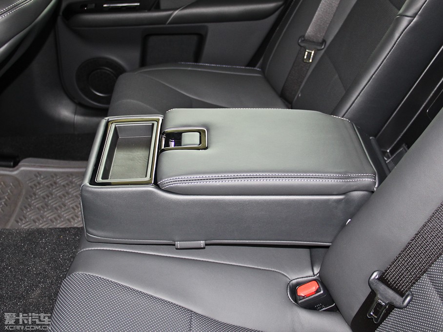 2014׿_˹GS 300h IȰ