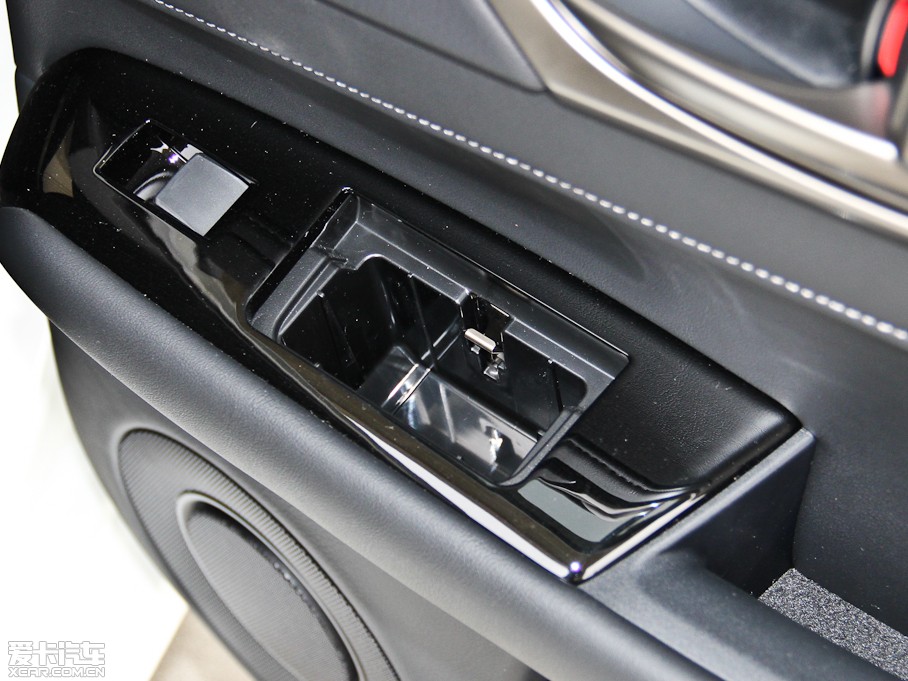 2014׿_˹GS 300h IȰ