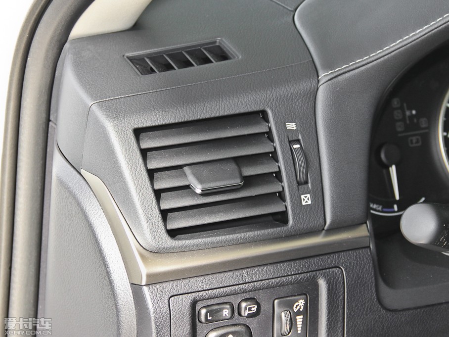 2014׿_˹CT 200h Ӣ pɫ