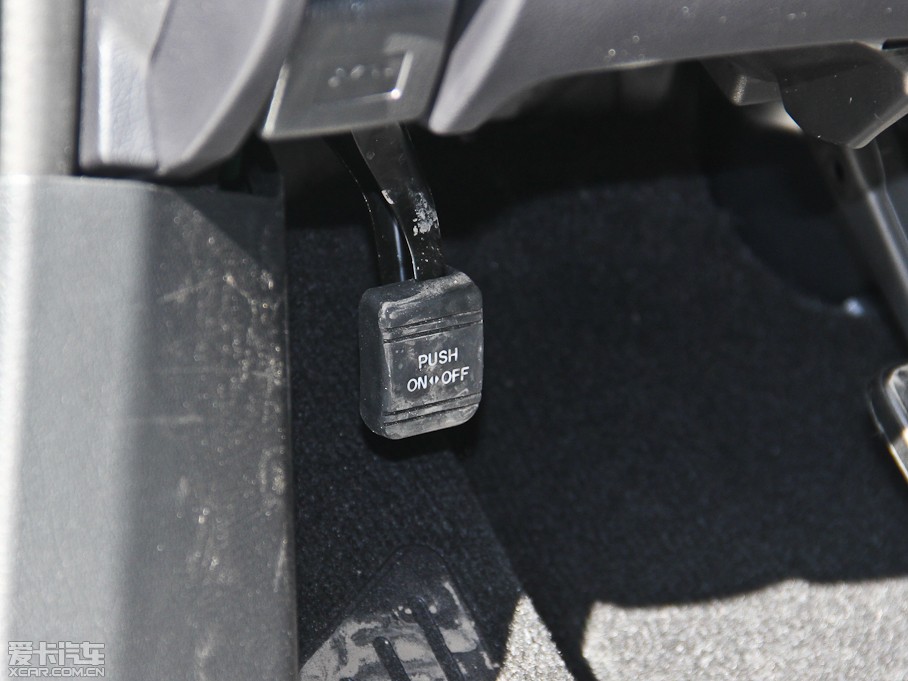 2014׿_˹CT 200h Ӣ pɫ