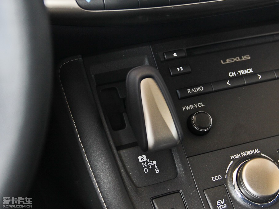 2014׿_˹CT 200h Ӣ pɫ