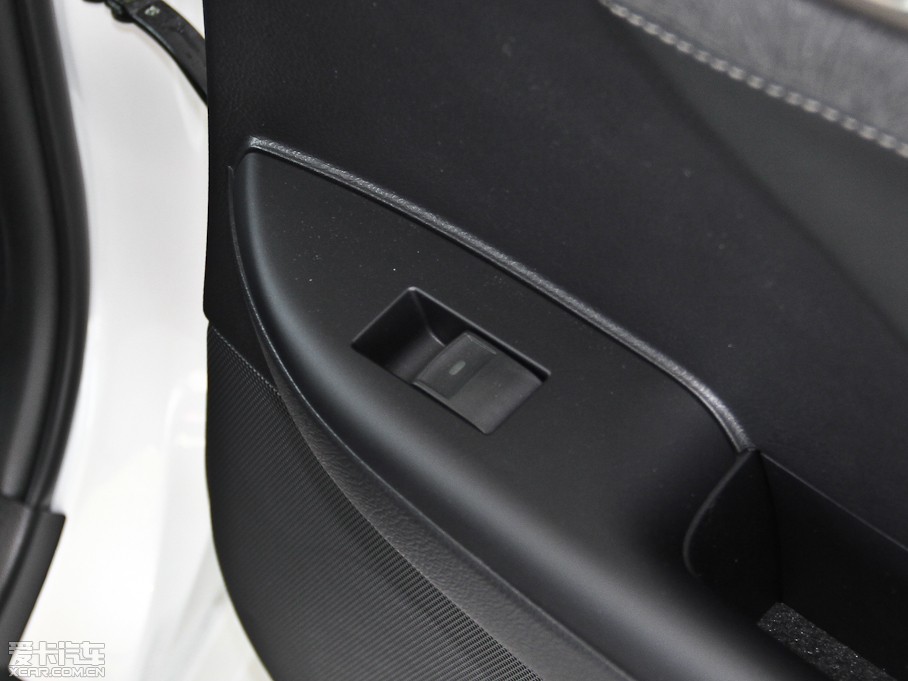 2014׿_˹CT 200h Ӣ pɫ